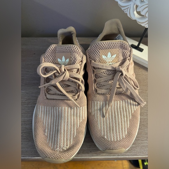 Adidas Swift Run Sneakers - Picture 5 of 10